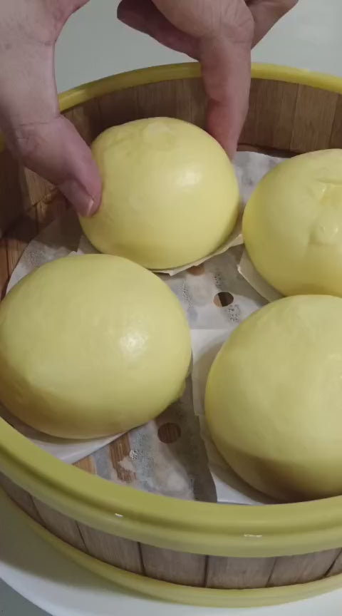 甘荀流沙包  Gan Xun liu sha Bun